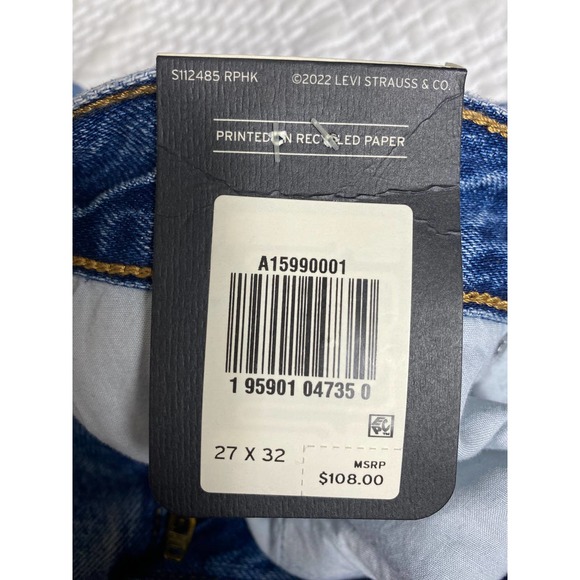 NWT Levi's Premium High Loose Flare Jeans in Take Notes Medium Blue Wash - Picture 6 of 9